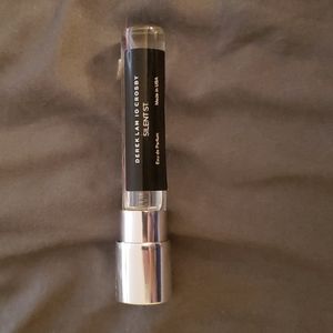 Derek 10 Crosby Silent St